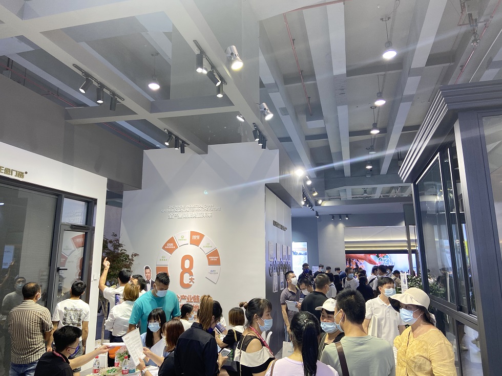 门窗十大品牌 同频共振 聚享将来 正金门窗重磅闪烁广州建博会